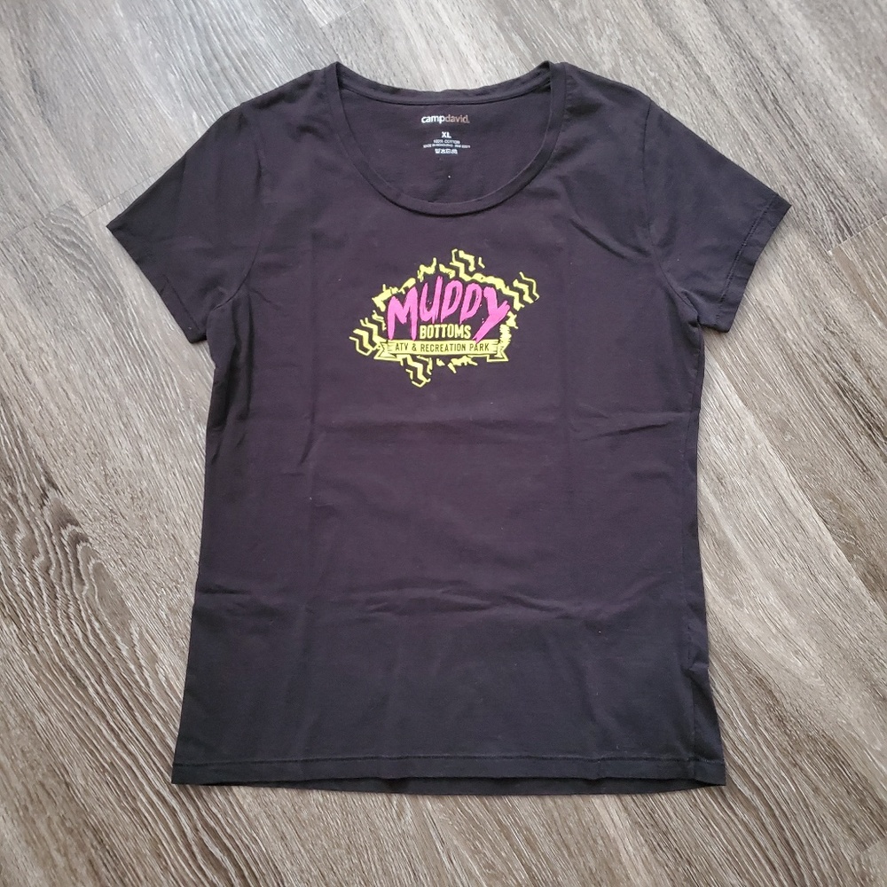 5/$20 Muddy Bottoms Short Sleeve Tee